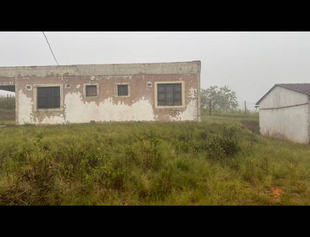 5 BEDROOM FREESTANDING FOR SALE IN EMASWAZINI